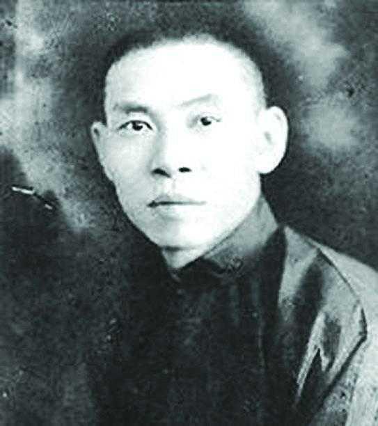 上海解放后,杜月笙为何既没留上海也没去台湾