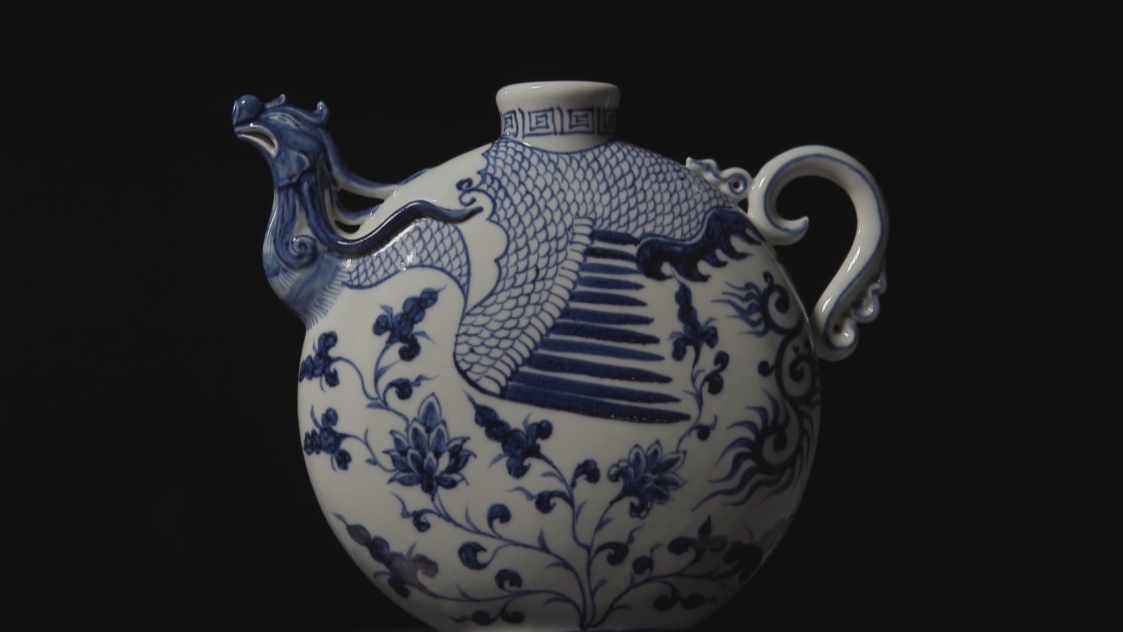 鉴宝专家黄秀纯用国宝凤首扁壶教你如何鉴别元青花