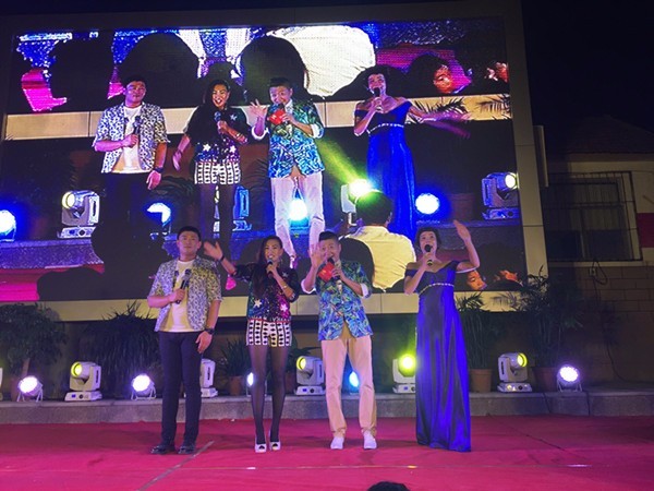 抓住机遇,成就梦想--北陈家疃第六届消夏晚会