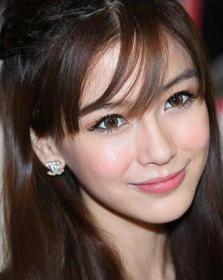 2009年的angelababy竟然这么美!盘点女明星的颜值巅峰及近期照