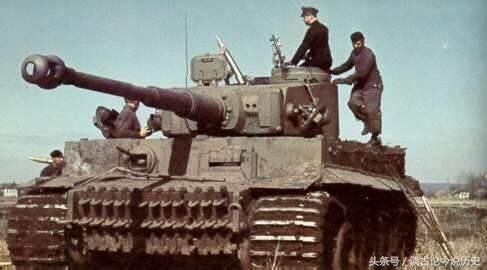 二战中德国非常强大,可为何美国不和德国站一