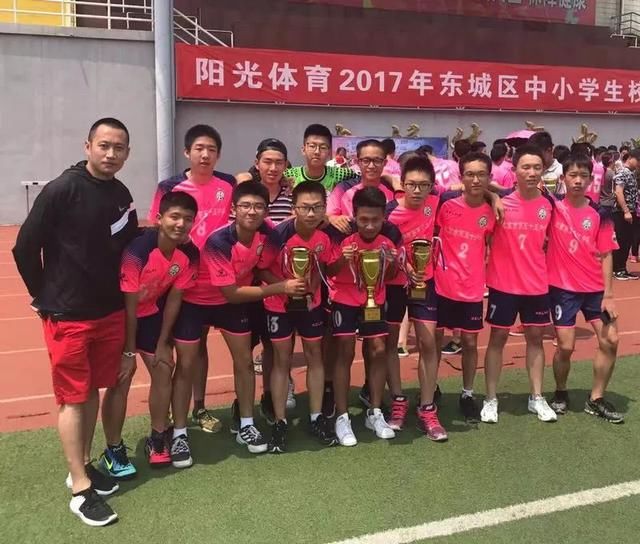 《快乐小足球》12词校园足球理念,来自55中的