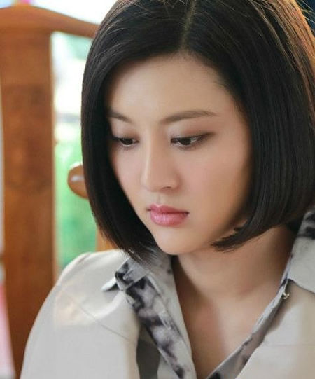 甘露个人资料图片三围:甘露家庭背景个人经历