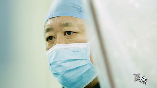 血战!医院里的“拆弹专家” 血战!医院里的“拆弹专家”