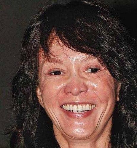 曾经周星驰出演郑裕玲出演女一号的电影,当时星爷问郑裕玲自己能不能