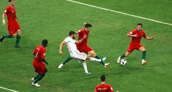 当世界杯变成肌肉男共舞 那个属于美丽足球的