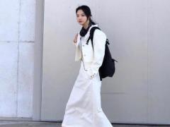 白色T恤+黑色阔腿裤经典 一身黑色显气质 白色T恤+黑色阔腿裤经典 一身黑色显气质