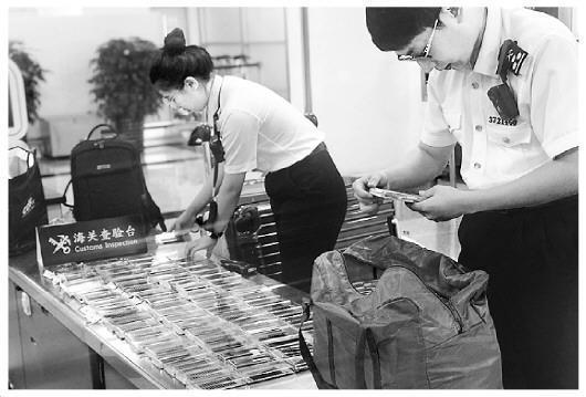 乘客携带20千克头发被截获 海关:潜藏极大疫情