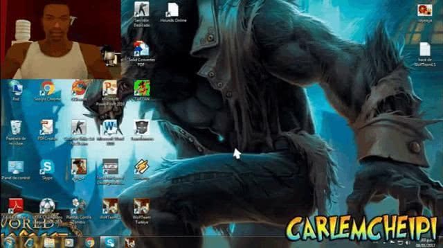 玩GTA手游时,进游戏里的网吧找网管开机后,居