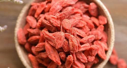 枸杞子煮鸡蛋对男性有什么好处补肾又强身,是