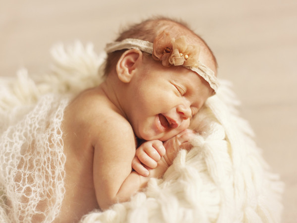 宝宝手指长倒刺是什么原因