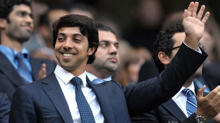 皇马巴萨与曼城这些豪门都很有钱,但是他们有