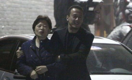 杨坤老婆白雪分手原因,45岁至今未婚背后心酸