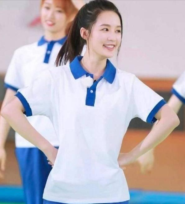 娱乐圈的校服女神,郑爽最清纯,张雪迎最可爱