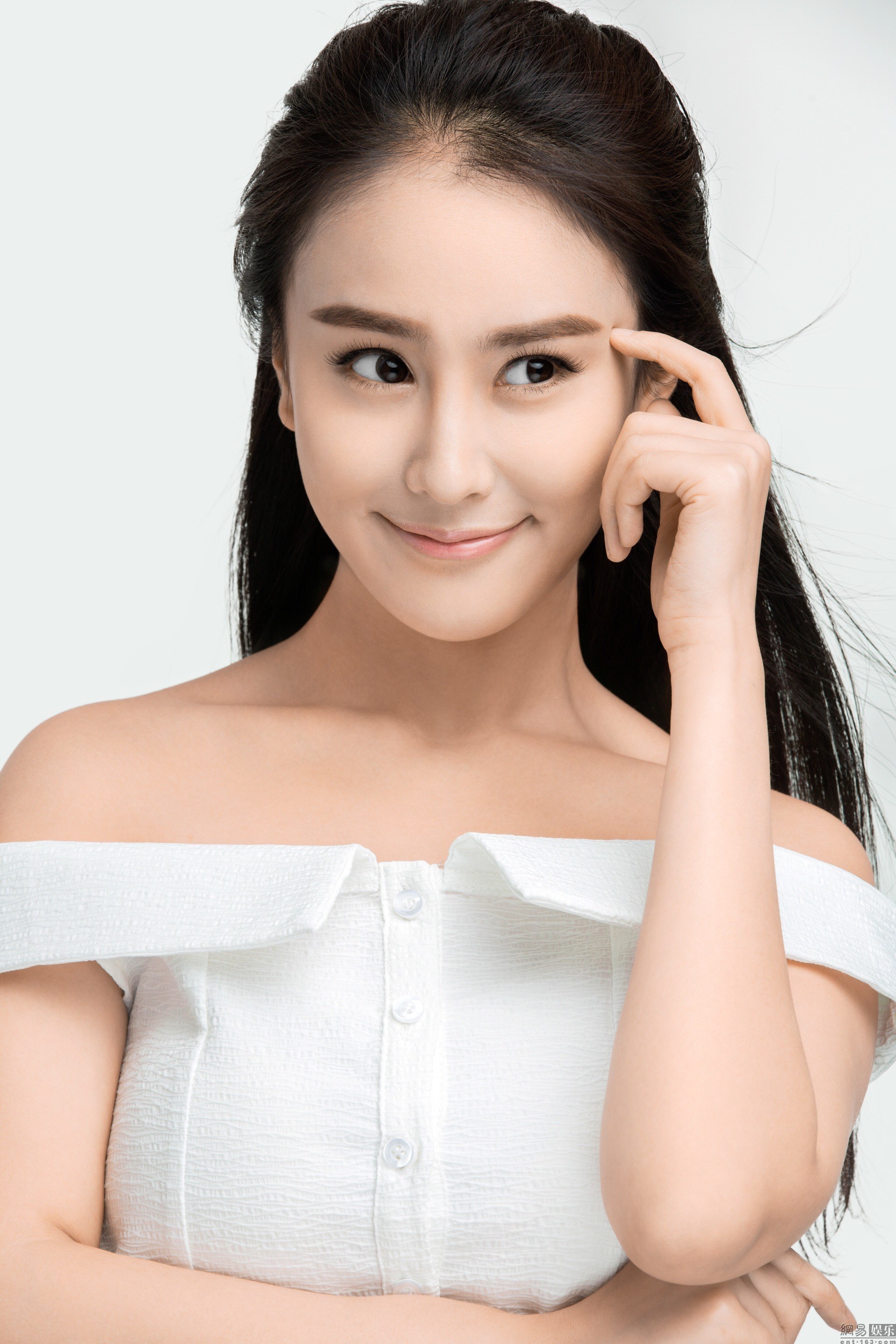 《新侠客行》将播 胡雯月上演百变女神