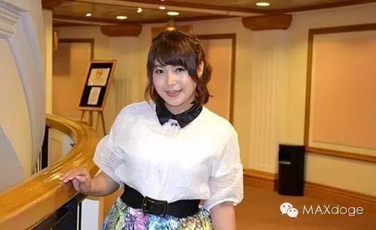 想靠二次元转型?还是掂量掂量吧