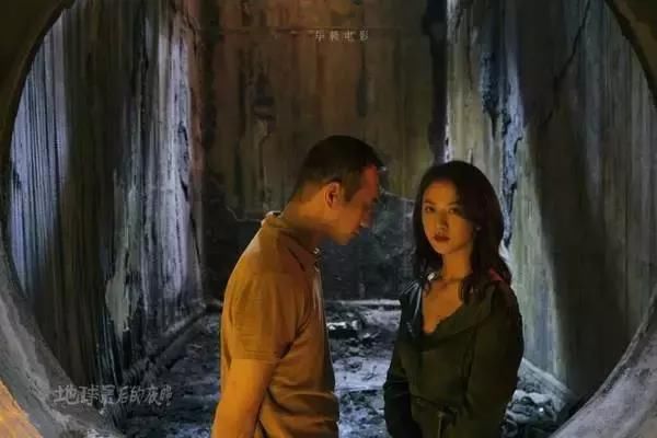 戏精爆乳红毯假摔,这届戛纳电影节的亮点都在