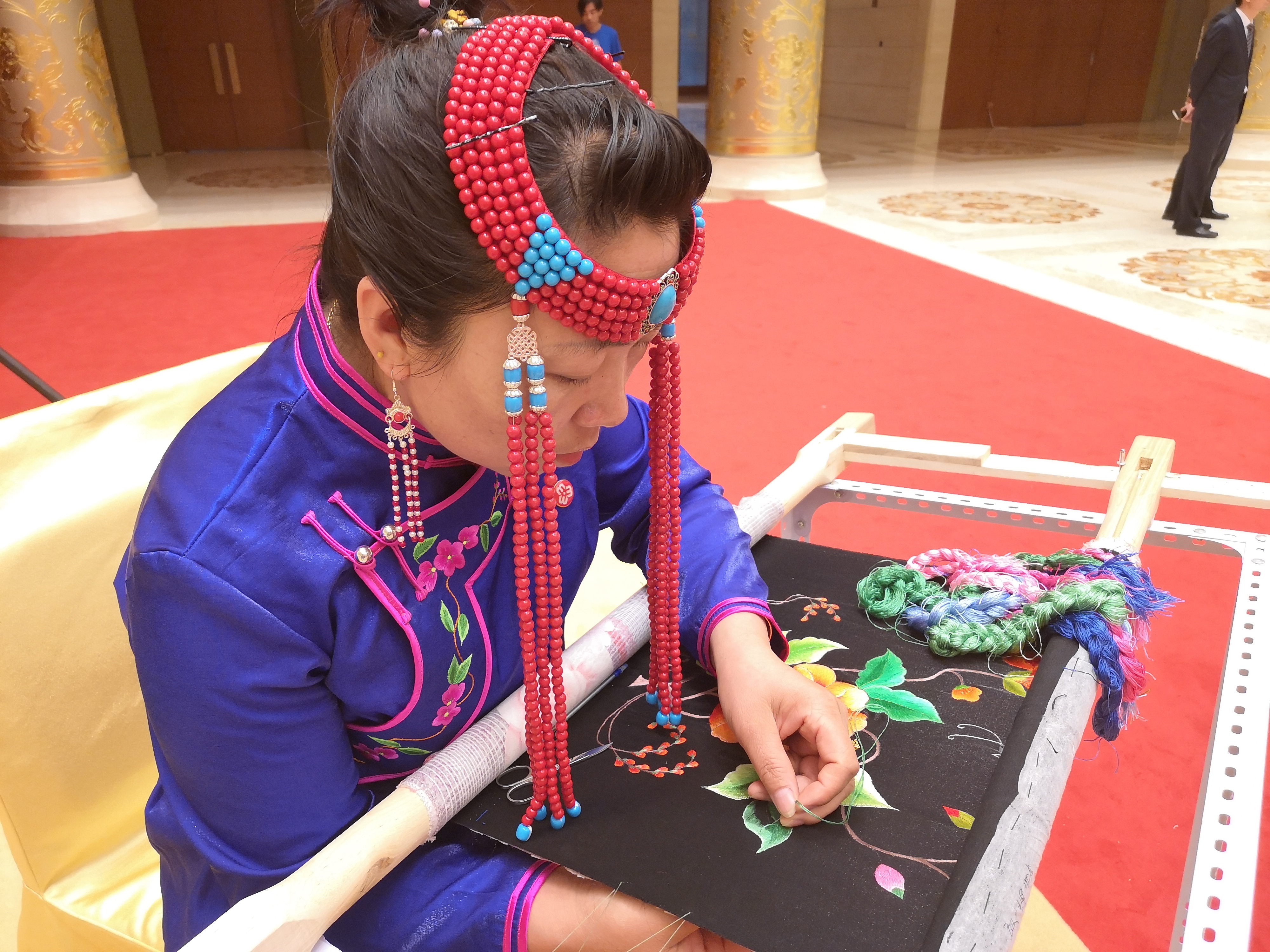 内蒙古非遗科右中旗图什业图王府刺绣亮绝活