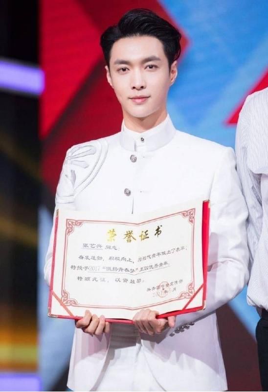 范冰冰TFBOYS张艺兴做了那么多好事,凭什么