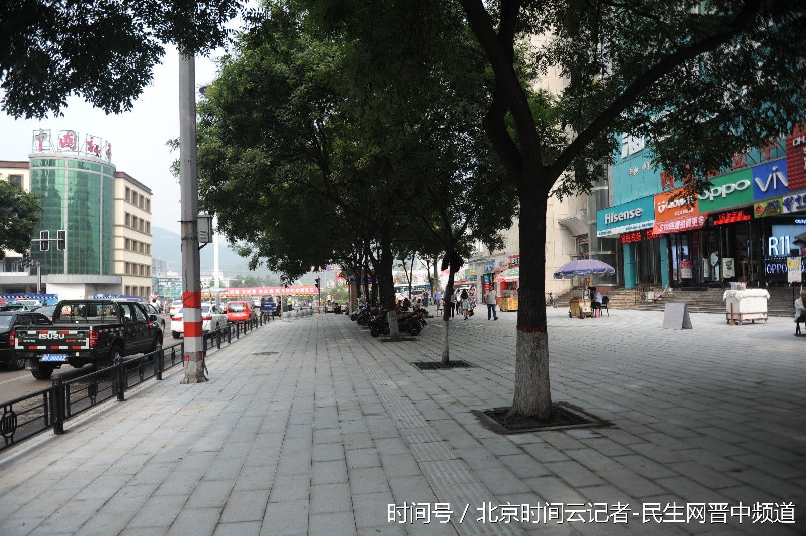 灵石县市政局大力提质 城市如同秀美园林