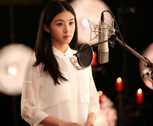 林允自曝又复胖4斤 范冰冰倪妮angelababy 揭