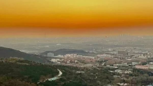 刚刚,2023年石景山的第一缕阳光—— 刚刚,2023年石景山的第一缕阳光——