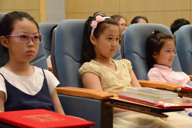 好作文这样写成,她缘何获得鲁迅青少年文学万