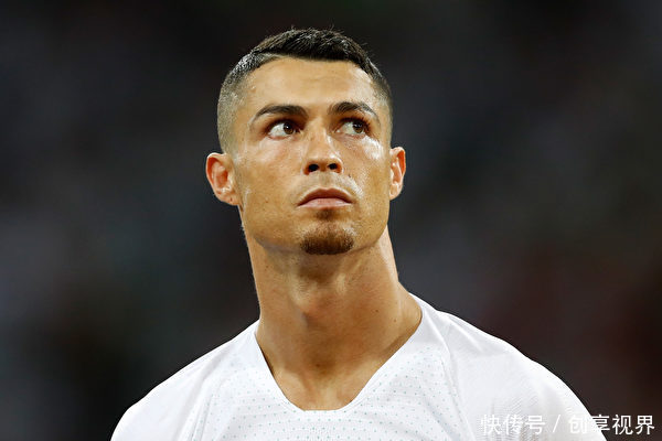 C罗告别皇马加盟尤文 转会费1亿欧元