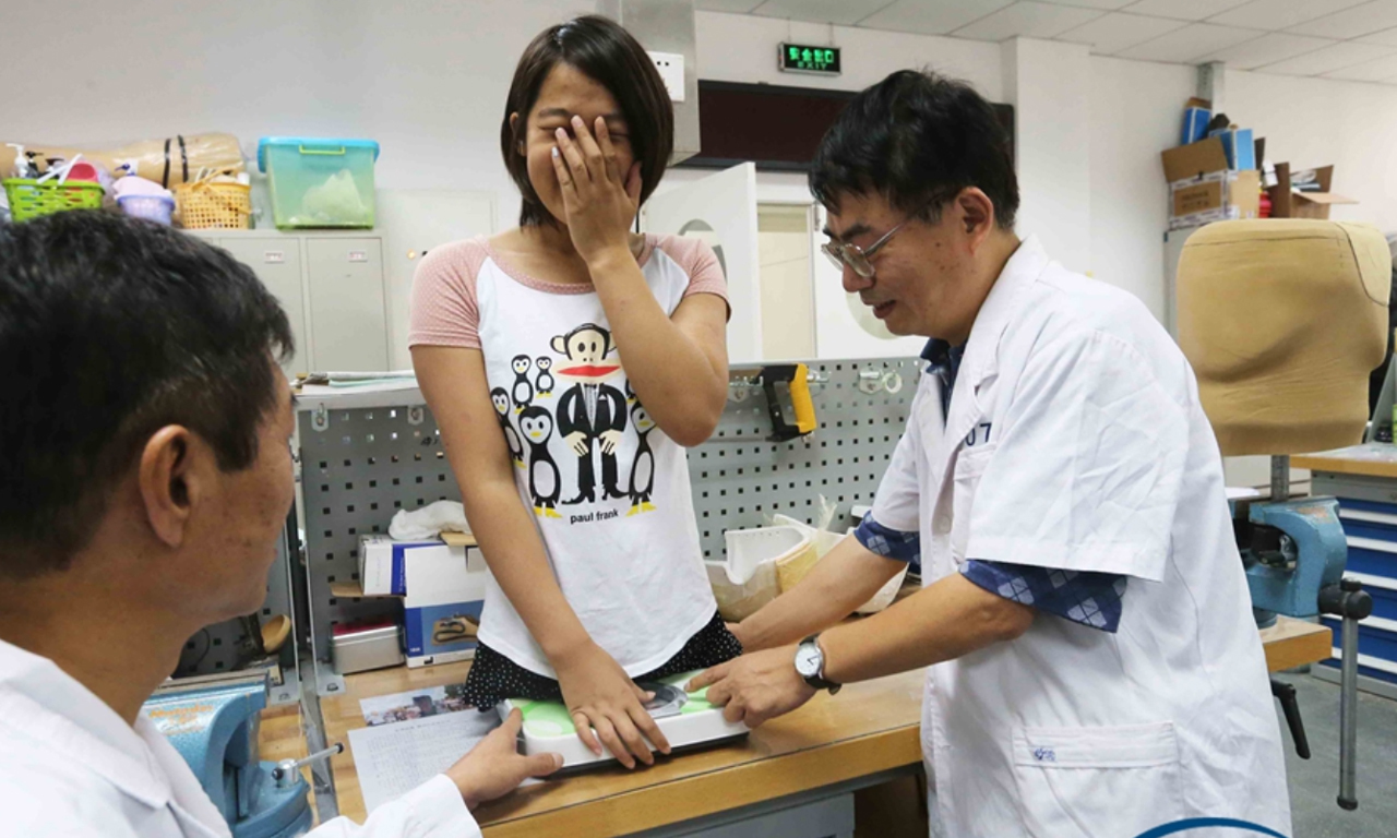 钱红艳说,在这样的状况下,要违心地跟记者说,“我的目标,是残运会。其实,当时觉得这个目标太遥远了,成绩也不是很好,不说目标又觉得对不起帮助过我的好心人,心理压力特别大。”