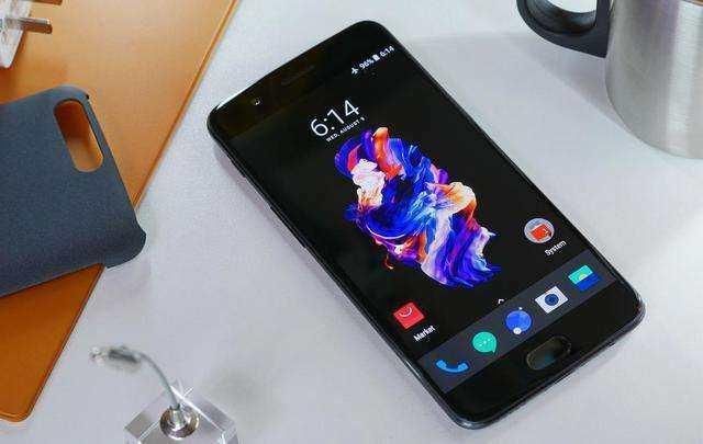 2017年最佳好评手机:红米4入榜了,华为没有一