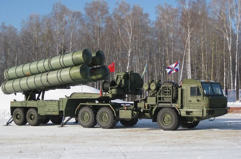 图为俄罗斯s400防空导弹