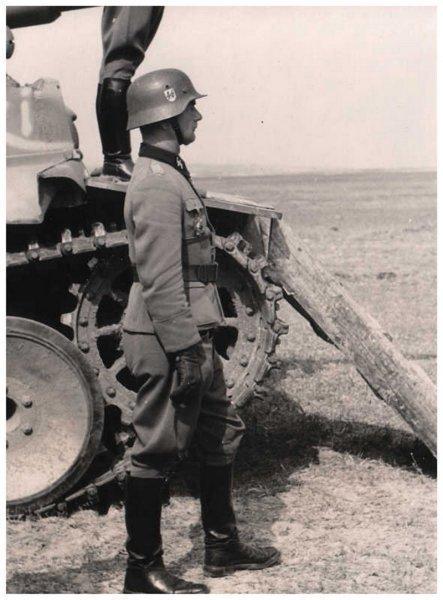 被ps丑化的二战德军照片