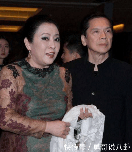 陈岚年轻时候的照 t019e79af50bc8a037a.png?size=511x587