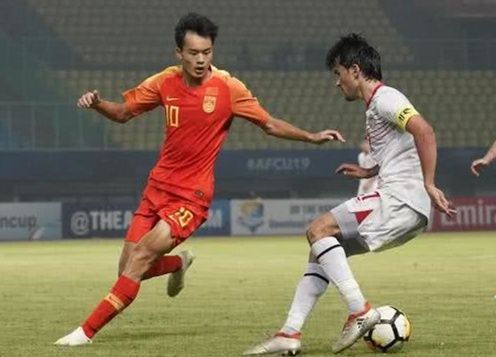 国青3红星跳级入选国奥,16岁中国姆巴佩最受期