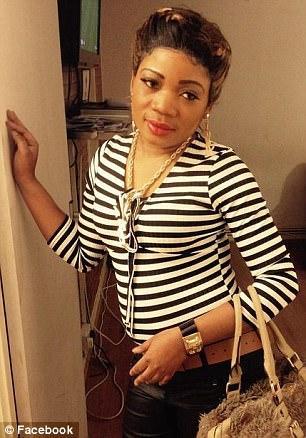 母亲公寓死亡 4岁自闭症小男孩紧抱 母亲公寓死亡 4岁自闭症小男孩紧抱