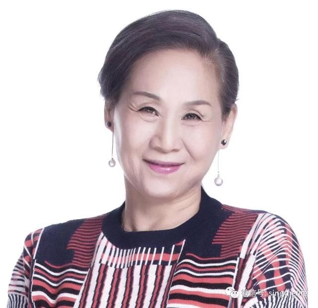 《我不是药神》里的老奶奶原来是《河神》里的