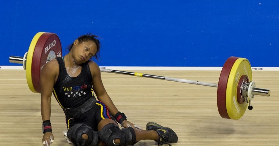 除此之外，举重赛场上还有很多惨痛的失误瞬间。