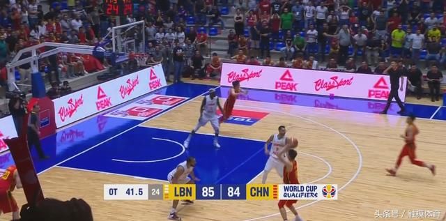 无法想象!周鹏关键3分被杜峰暂停扼杀,苏群一