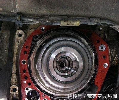 自动挡热车,放在P档还是N档看完你就明白了!