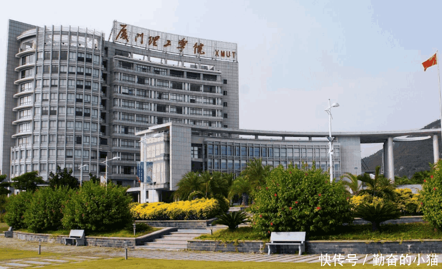 高考成绩差:这9所二本大学的计算机专业不错