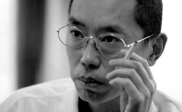 为创业和老婆离婚35岁破产靠女员工救活今身