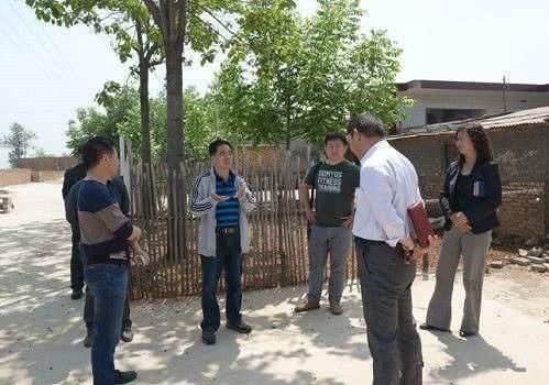 村干部的任期是多少届?每届是多少年?其实很