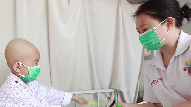 《中国梦—365个故事》爱心联