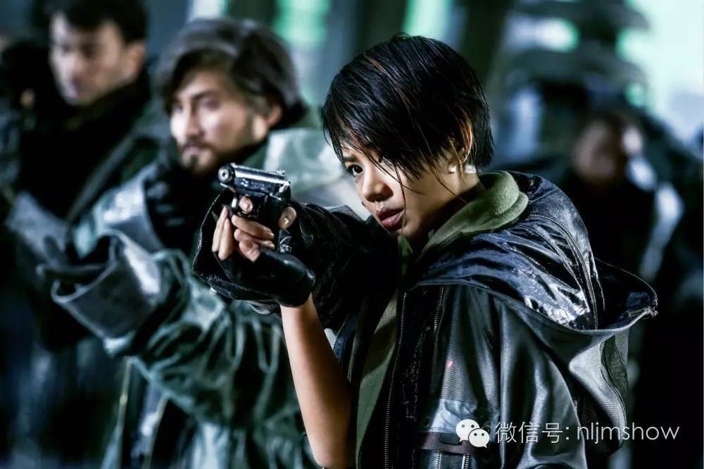 《盗墓笔记》:瓶邪CP带感 阿宁“爆裂女汉子” 《盗墓笔记》:瓶邪CP带感 阿宁“爆裂女汉子”