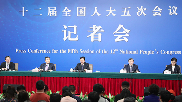 钟山:有信心有决心实现进出口回稳向好的目标 钟山:有信心有决心实现进出口回稳向好的目标