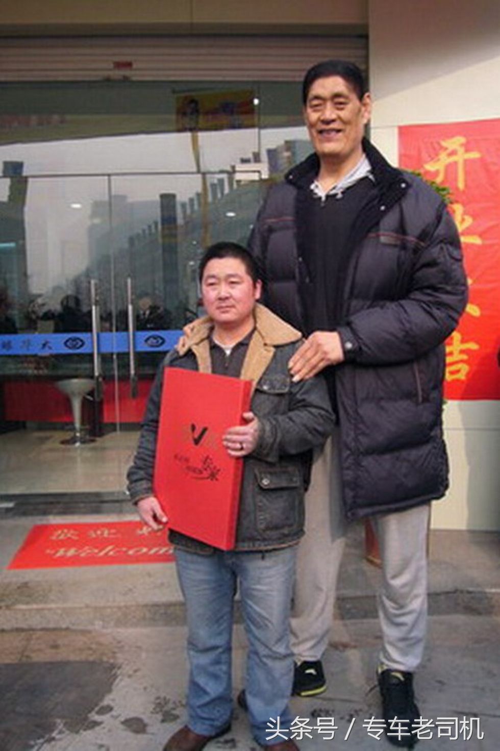 当年国家篮球队的主力队员,60岁因心脏病离开