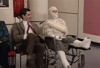 搞笑内涵图:小伙子,先不要哭,你确定你要娶我们闺女吗?