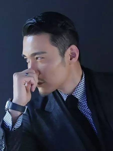 最具男人味背头发型赏析