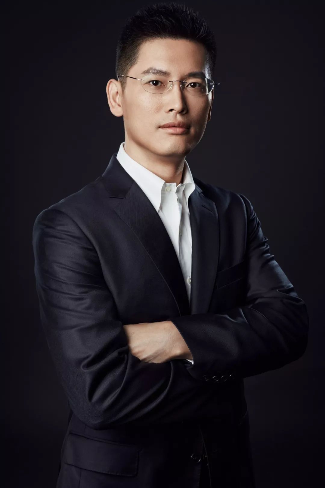 独家|爱钱帮清盘:原百度副总吊诡离职后神秘富豪被抓 千人维权