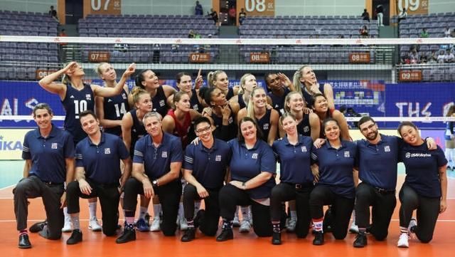 美国女排副攻迪克森确认加盟中国女排超级联赛